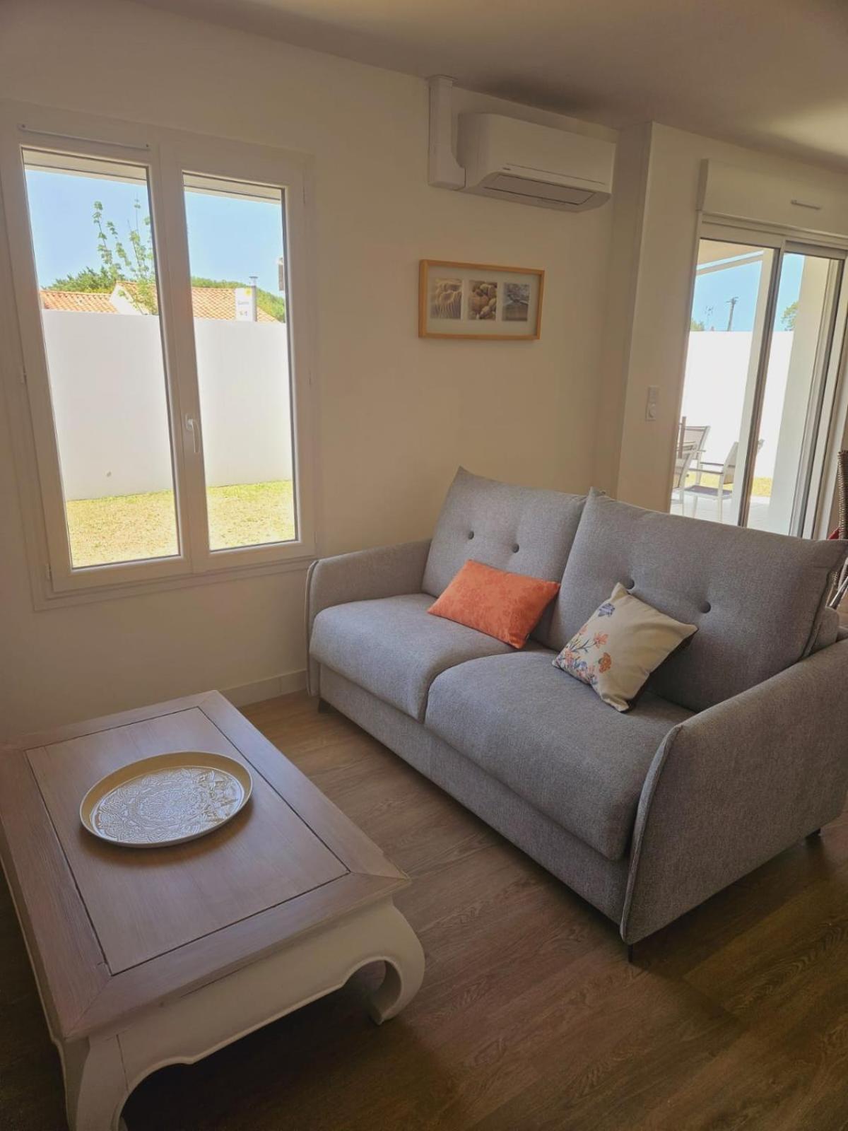 Maison De Vacances Entiere A 10 Mn De La Rochelle Dompierre-sur-Mer Extérieur photo