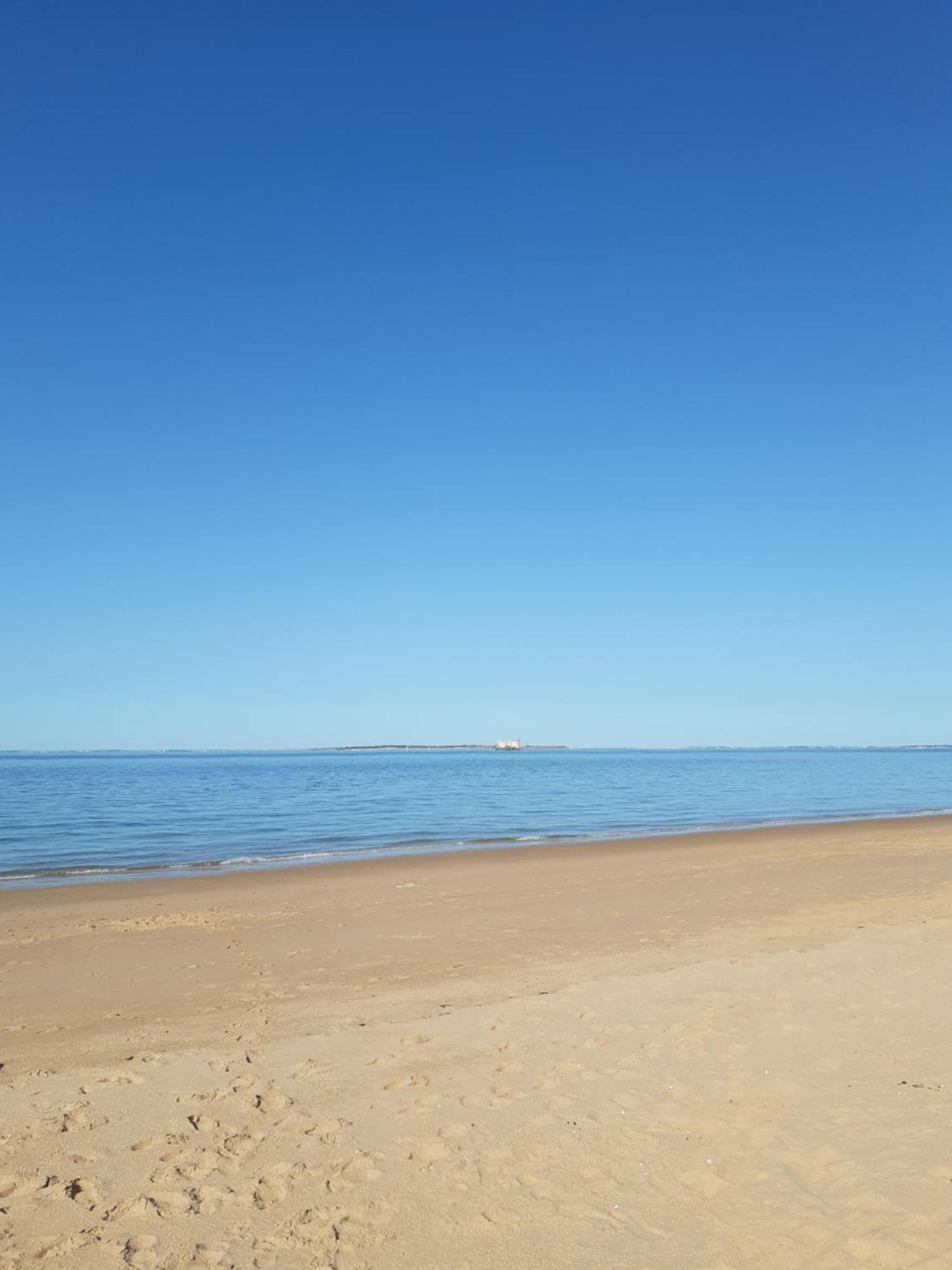 Maison De Vacances Entiere A 10 Mn De La Rochelle Dompierre-sur-Mer Extérieur photo